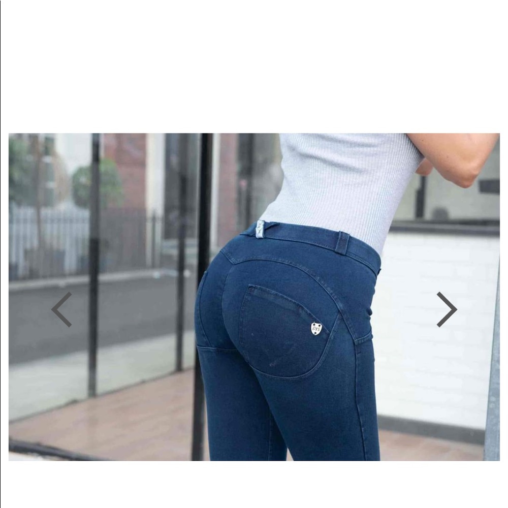 Low rise Dark Blue Denim Leggings w/Hiney Trainer
